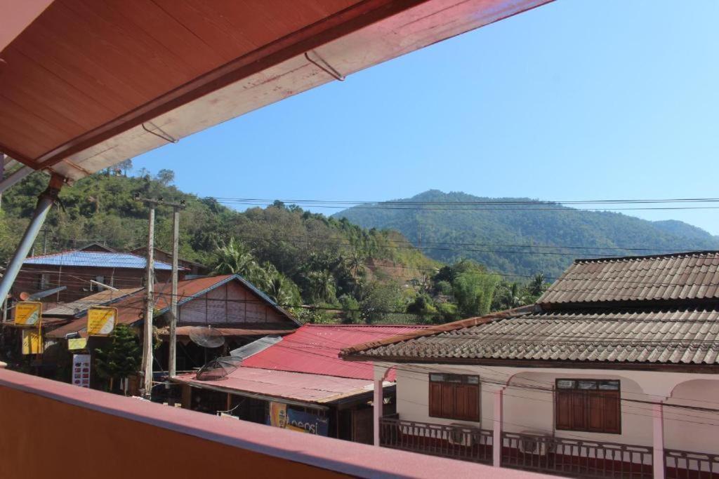 Pakbeng Guesthouse מראה חיצוני תמונה